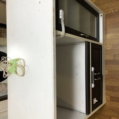 食器棚　レンジ台