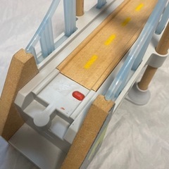 木製レール　ディズニー　ピクサー　カーズの画像