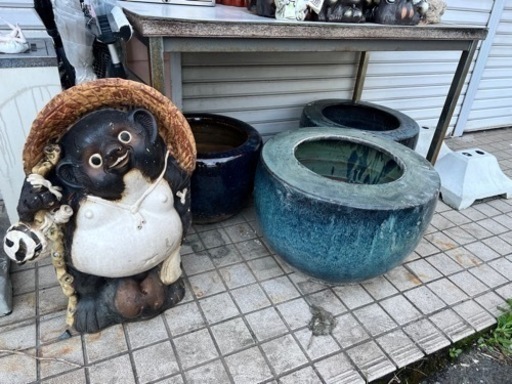 たぬき＆火鉢 睡蓮鉢は1つだけ！早い者勝ち選び放題 しげん屋