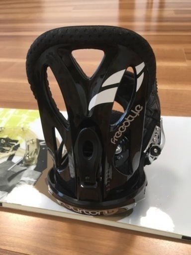 終了します→Burton  152cm ポード　ブーツ　ビィンディング　セット　バッグ有
