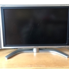 シャープAQUOS テレビ　32インチ