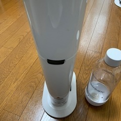 ソーダーストリーム（炭酸水発生装置）・未使用ガス付きの画像
