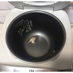 IH炊飯ジャー『極め炊き』 3合炊き 釜キズありの画像