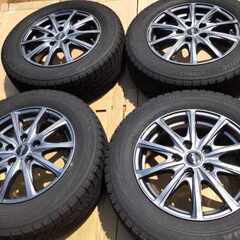 スタッドレスタイヤ スノータイヤ 195/65Ｒ15 BLIZZAK VRX 割安中古品 残溝多し アルミ付 極上美品4本セット ノアで使用