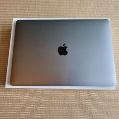 Apple M1チップ搭載　MacBook Air 2020 メ...