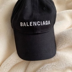 バレンシアガ キャップ