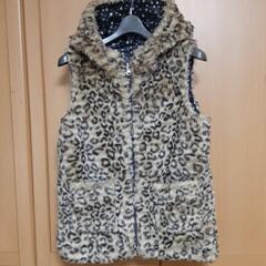 【美品】Laundryリバーシブルベストレオパードヒョウ柄耳付きフードの画像