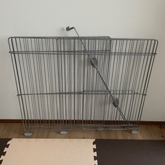 ストーブガードの画像