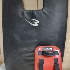 ビッグミット、キックミット