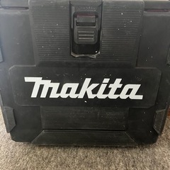 インパクトドライバー　マキタ