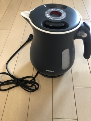【配送無料】電気ケトル わく子 PCL-A100 1.0L