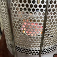 ブルーヒーター　サンデン　古いですが燃焼していますの画像