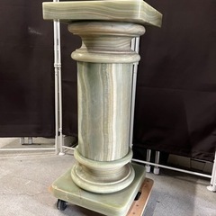 ☆圧倒的な重厚感☆ 大理石 台座 柱型 神殿風 花台 オブジェ パーツ