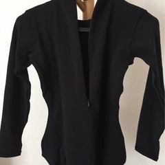 【4000円】Chacottの黒レオタードの画像