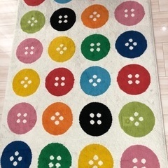 IKEA カーペット　子供部屋　