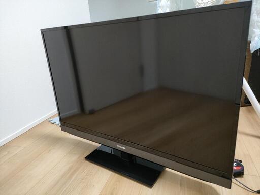 テレビ　TOSHIBA