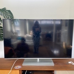 60インチ　大型テレビ