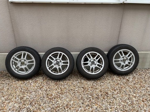 スタッドレスタイヤ４本（アルミホイール付き）155/65R14