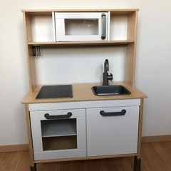 【お渡し決定】【✨美品✨】IKEA おままごとキッチンの画像
