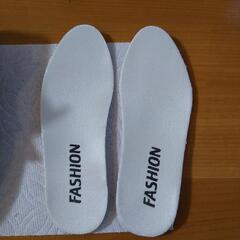 【取引中】（3月中旬まで）着用1回のみ　フォーマル　シューズ　靴　ゴールド　18.5〜19cmの画像