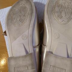 【取引中】（3月中旬まで）着用1回のみ　フォーマル　シューズ　靴　ゴールド　18.5〜19cmの画像