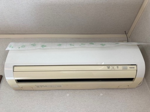 11/27まで限定「さらにさらにお値下げしました 東芝エアコン 冷暖房 6畳用」  RAS-225G  2006年製