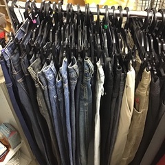 ジーンズ多数入荷！