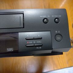 VHS  ビデオデッキの画像