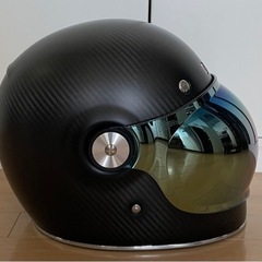 Bell Bullit カーボンマットブラックの画像