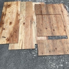 お譲りします　木材　端材　DIYや薪の代わりにの画像