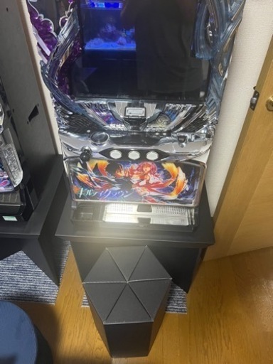 パチスロ ギルティクラウン 不要機 家庭用電源 台座付き 引き取り限定
