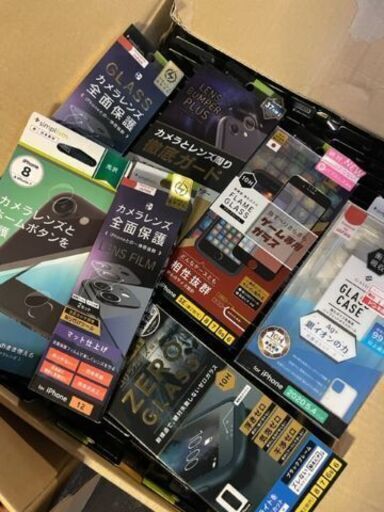 スマホフィルム　保護シート　ケース　など　在庫３００個以上　新品７－８割