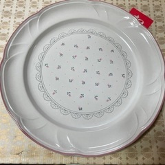 お皿の画像