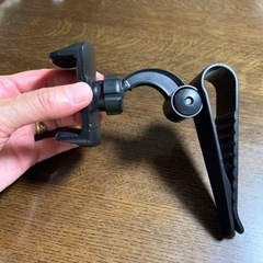 車用のスマホホルダーの画像