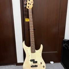ベースギター AXL APJ-820-WO