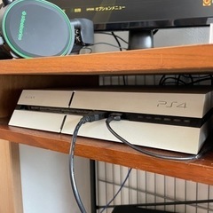 ps4 500GB 値下げしました！(ヘッドホンやモニターも出品しています)の画像