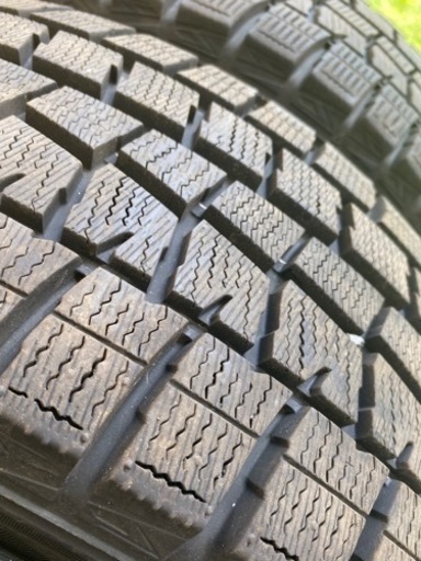 取引中 スタッドレスタイヤ 205/60R16 4本セット