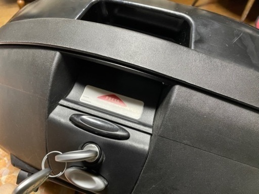 GIVI V35 パニアケース左右 未塗装ブラック スモークレンズ