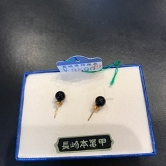 べっこう　ピアスの画像