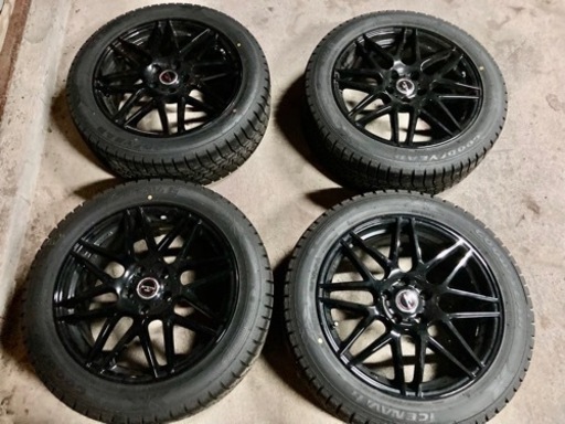 18インチアルミホイール　スタッドレスタイヤ235/50R18