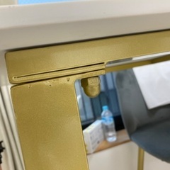 大理石の机の画像