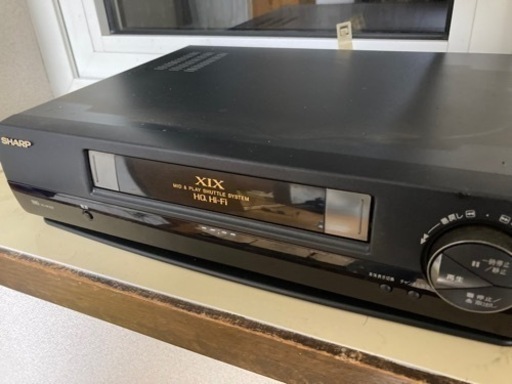 ビデオデッキ　SHARP シャープ　箱リモコン説明付き　95年製　VC-HF422