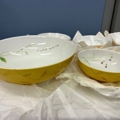 新品未使用品■たち吉 黄地草花 取り鉢揃 6点セット■大鉢1個 小鉢5個 和食器 洋食器 美濃焼 和皿の画像