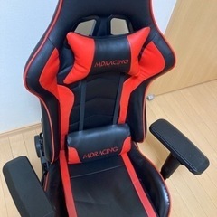 ゲーミングチェアの画像