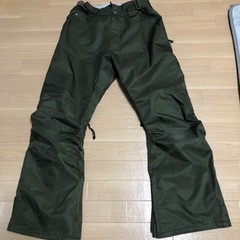 スノーボードウェア　FOURNINESの画像