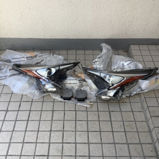 50プリウス前期ヘッドライト