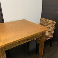 カリッジマーケット　ウォーターヒヤシンス　カフェテーブル(^^)の画像