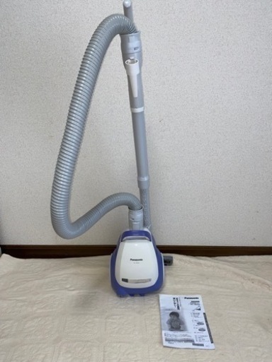 目玉商品❗️❗️ Panasonic 電気掃除機です。