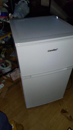 決まりました。冷蔵庫   comfee 90L    2021年製