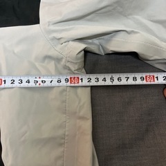 ワークマンのレインウェアとスウェット的な服の画像